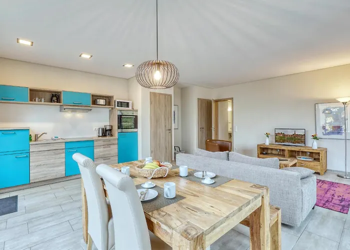 Holiday home Stunning In Sassenburg *